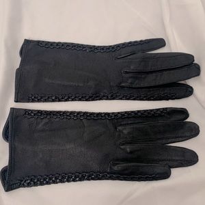 Vintage Leather Madova Kid Gloves!